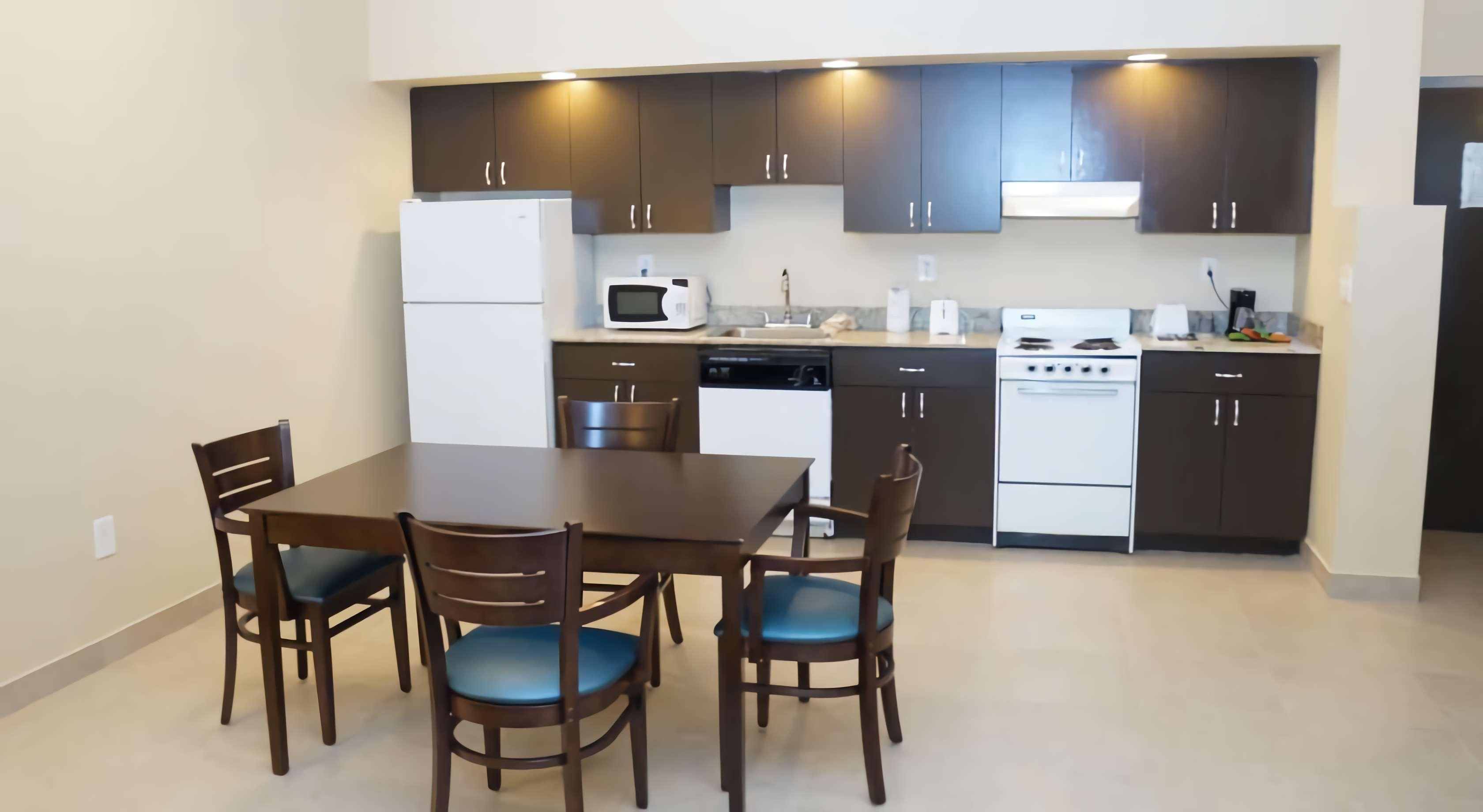 Best Western Naples Plaza Hotel Vineyards Экстерьер фото