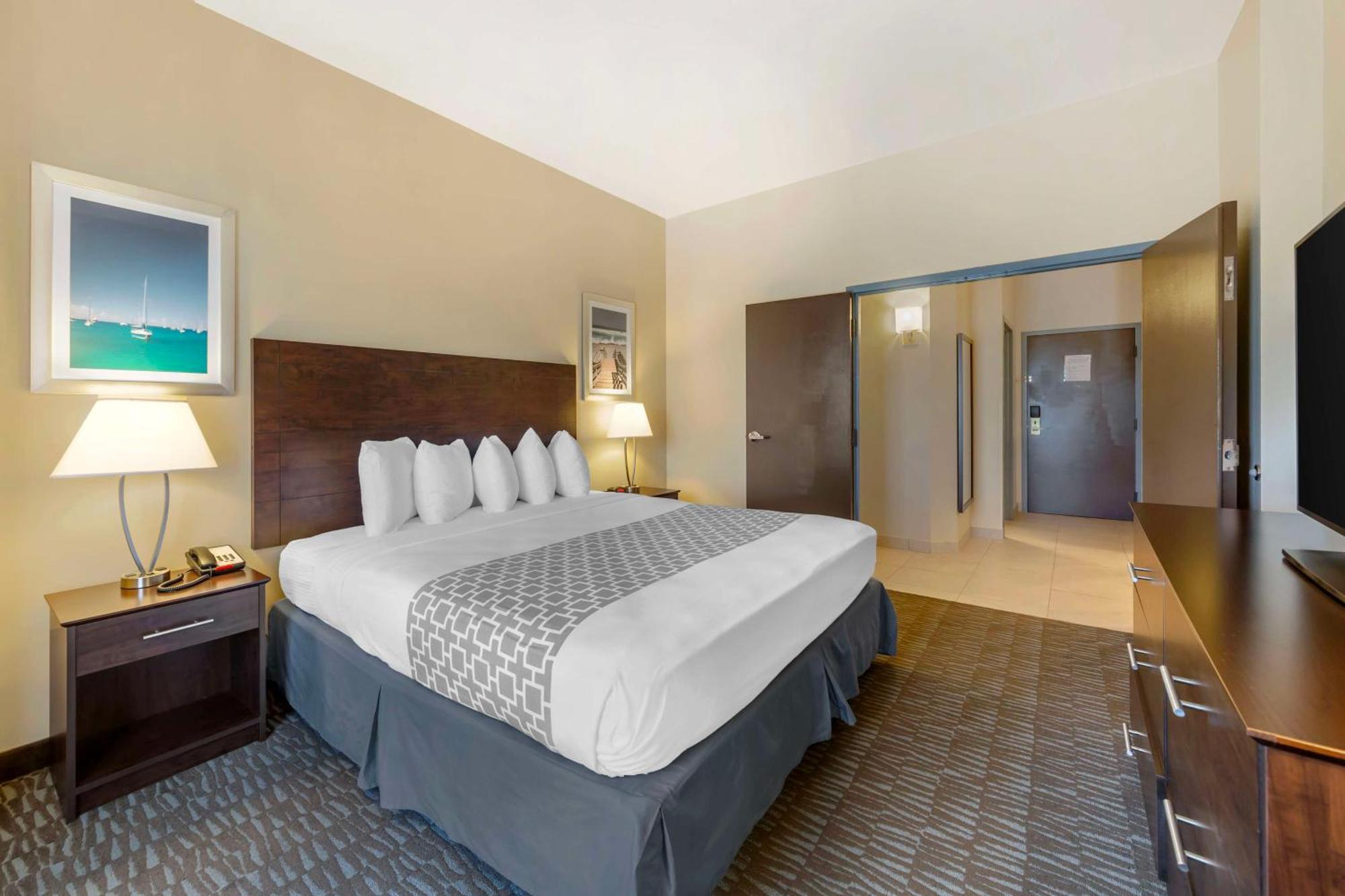Best Western Naples Plaza Hotel Vineyards Экстерьер фото