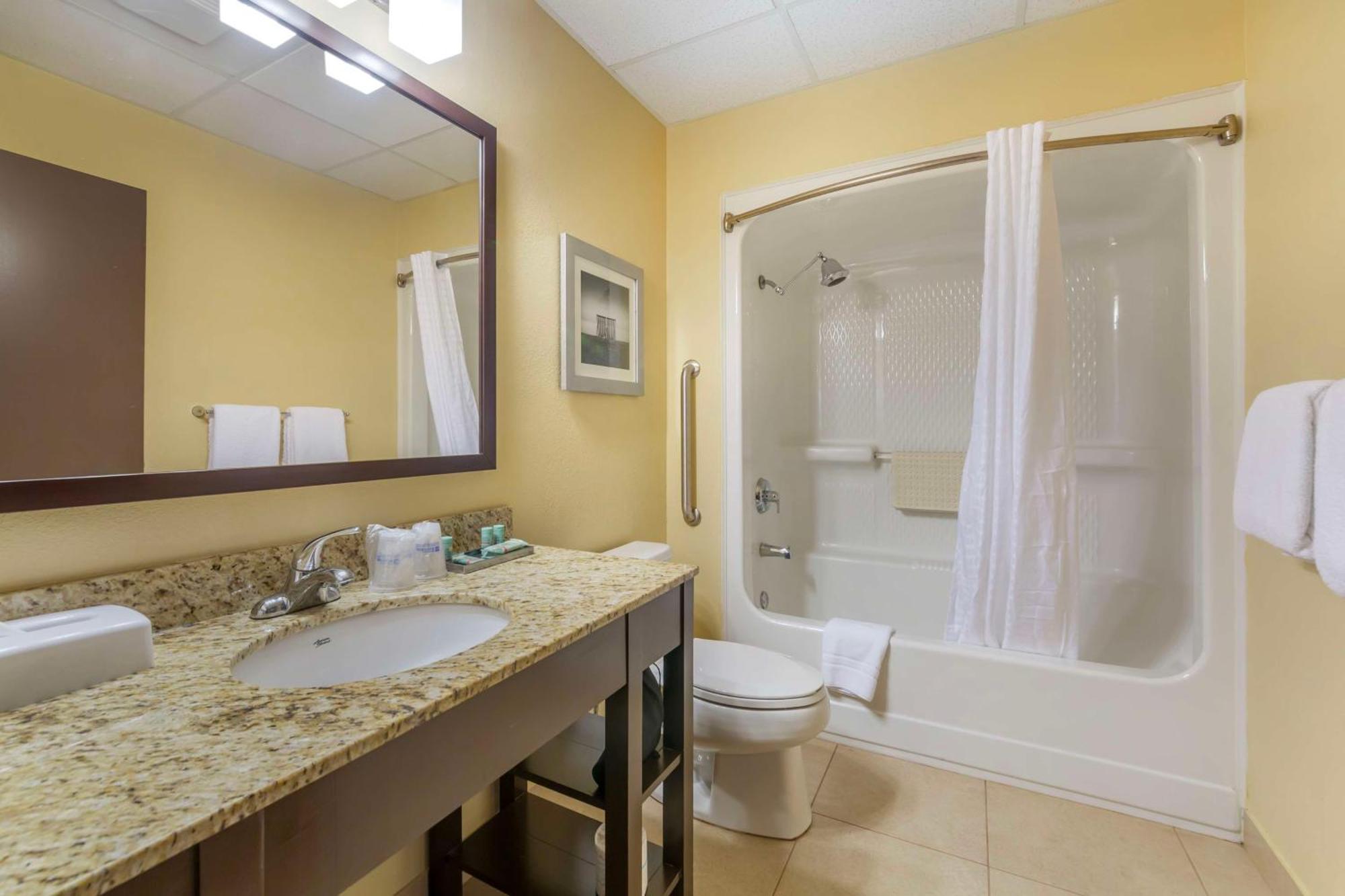 Best Western Naples Plaza Hotel Vineyards Экстерьер фото