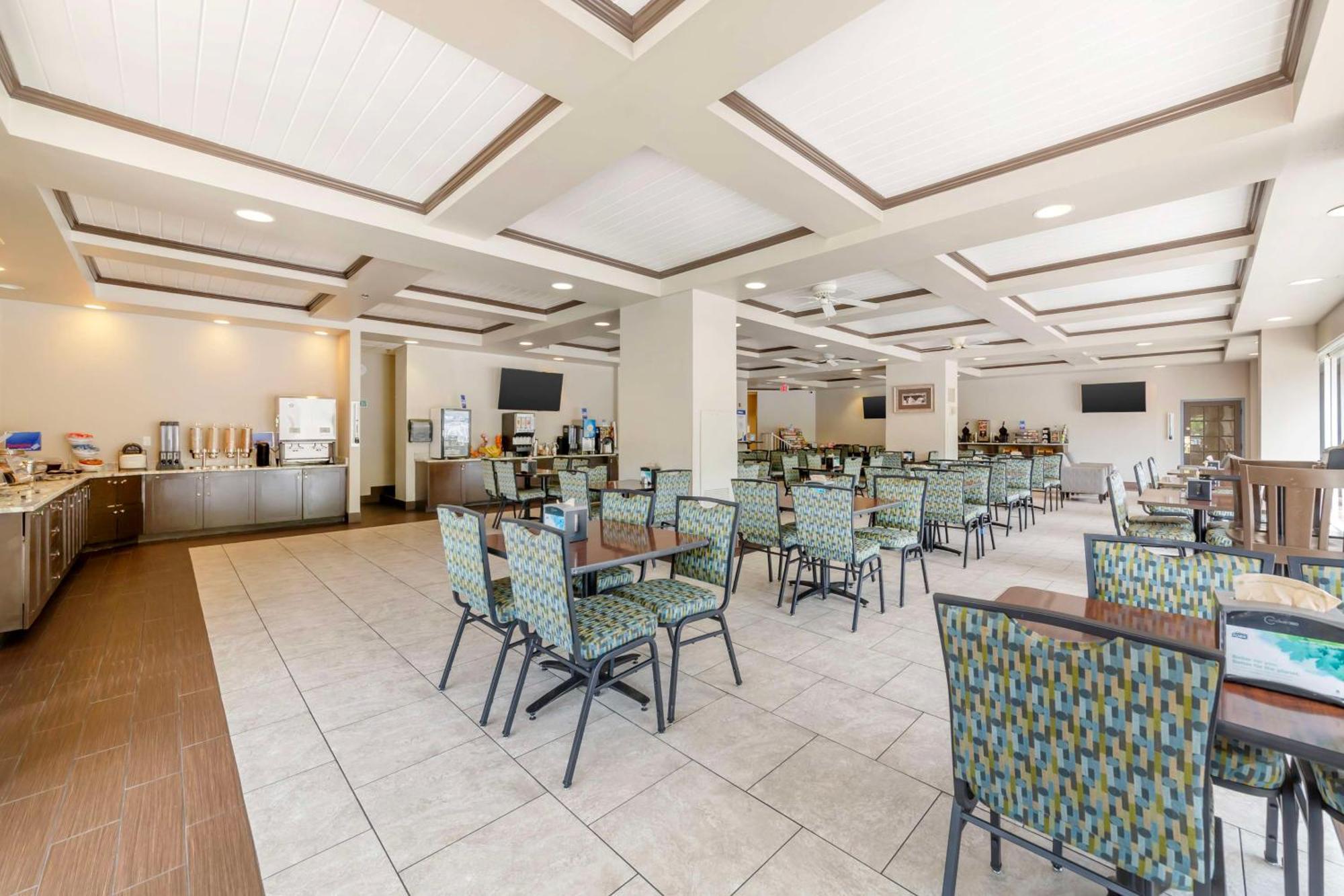 Best Western Naples Plaza Hotel Vineyards Экстерьер фото