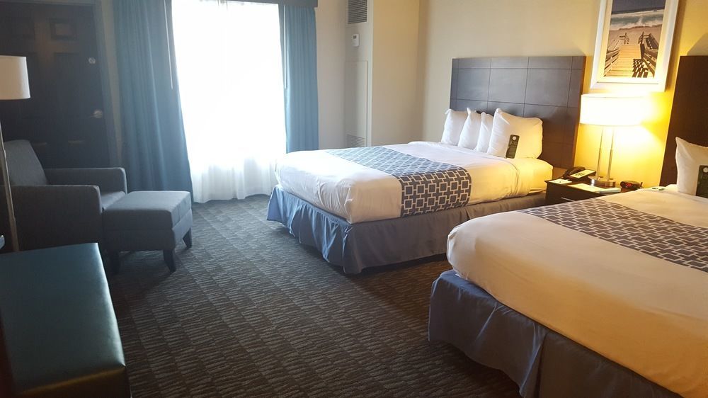 Best Western Naples Plaza Hotel Vineyards Экстерьер фото