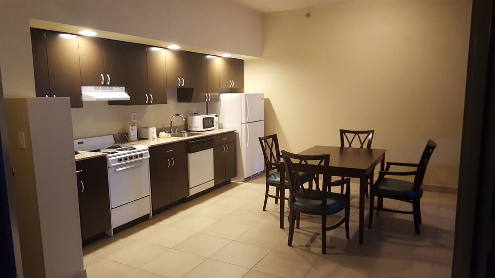 Best Western Naples Plaza Hotel Vineyards Экстерьер фото